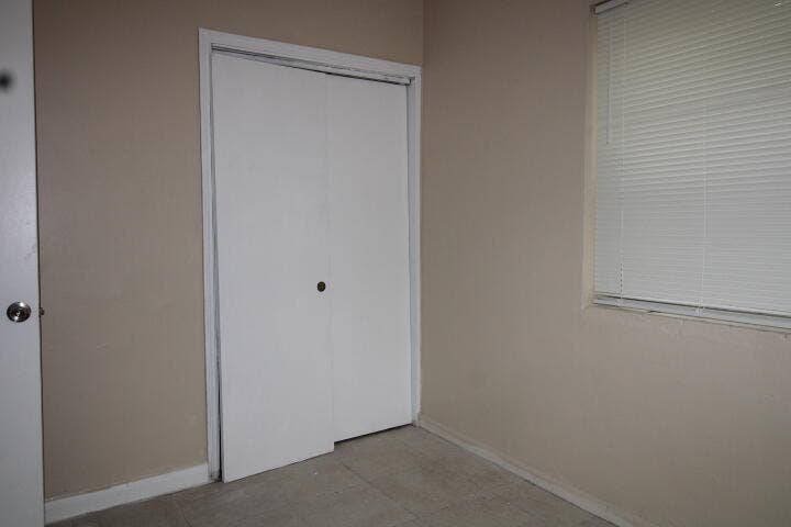 1417 W 32nd Street, Riviera Beach, FL 33404 IMG_1145