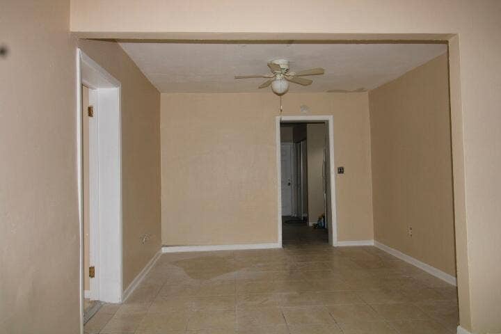 1417 W 32nd Street, Riviera Beach, FL 33404 IMG_1137_inPixio