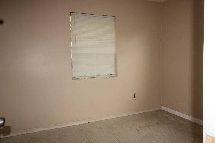 1417 W 32nd Street, Riviera Beach, FL 33404 IMG_1144