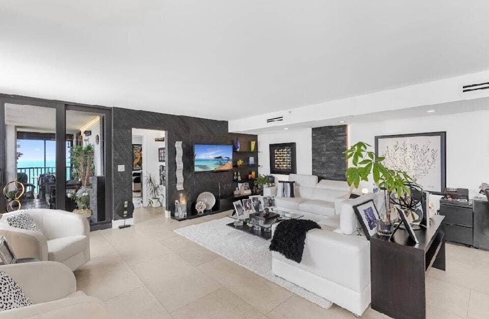 3400 S Ocean Boulevard, #Phg, Highland Beach, FL 33487 Open floor plan