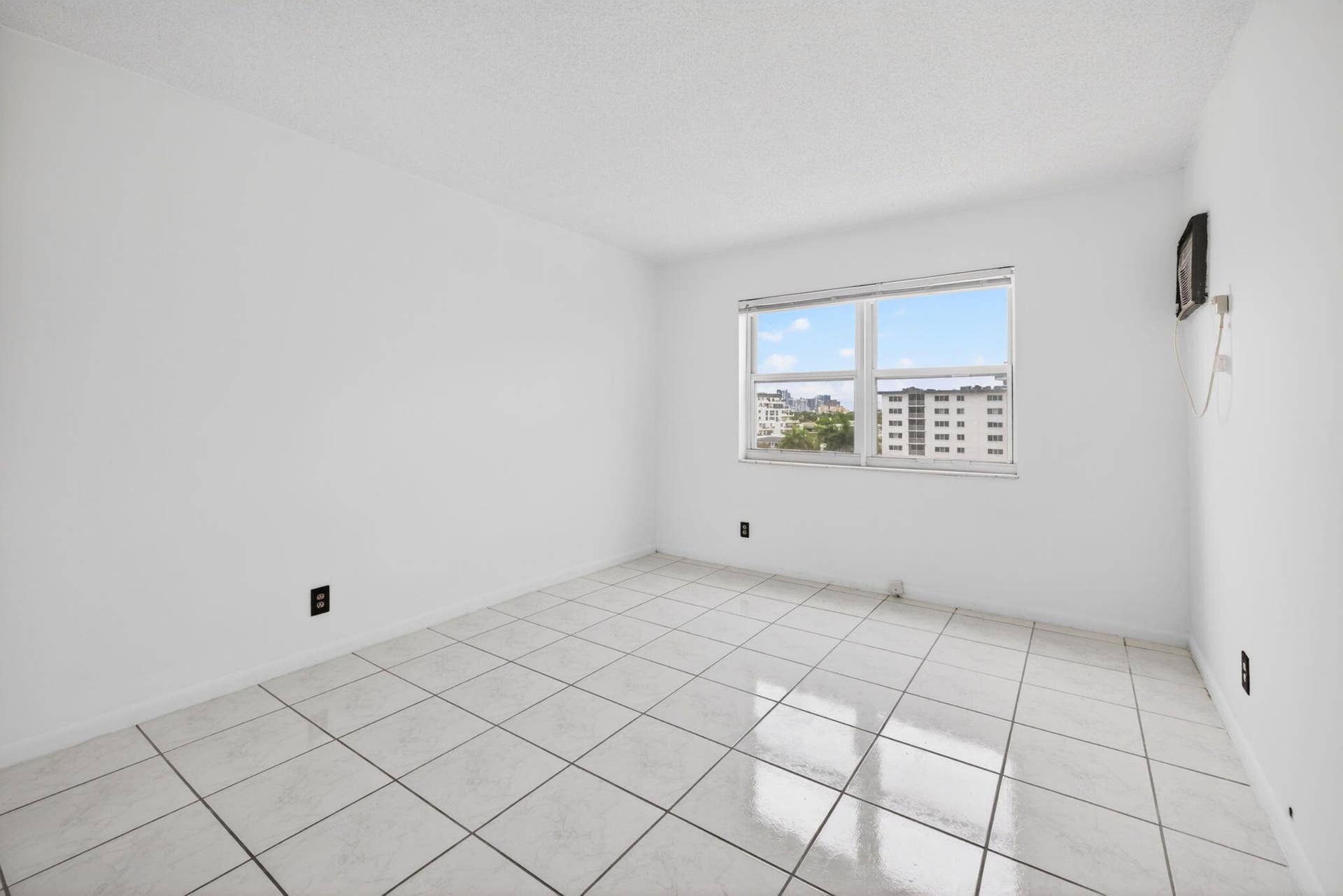 27-web-or-mls-699A4933