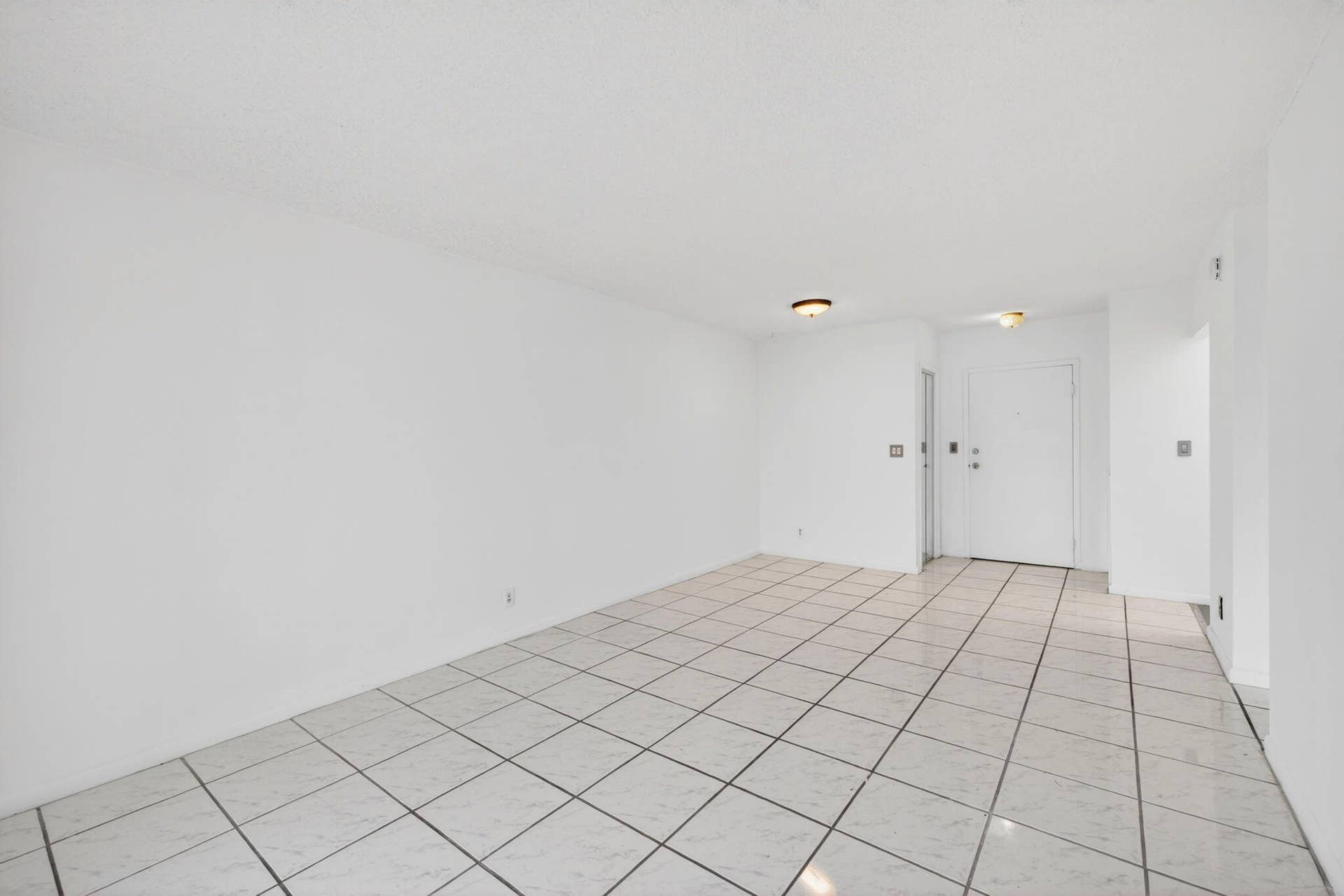 11-web-or-mls-699A4782
