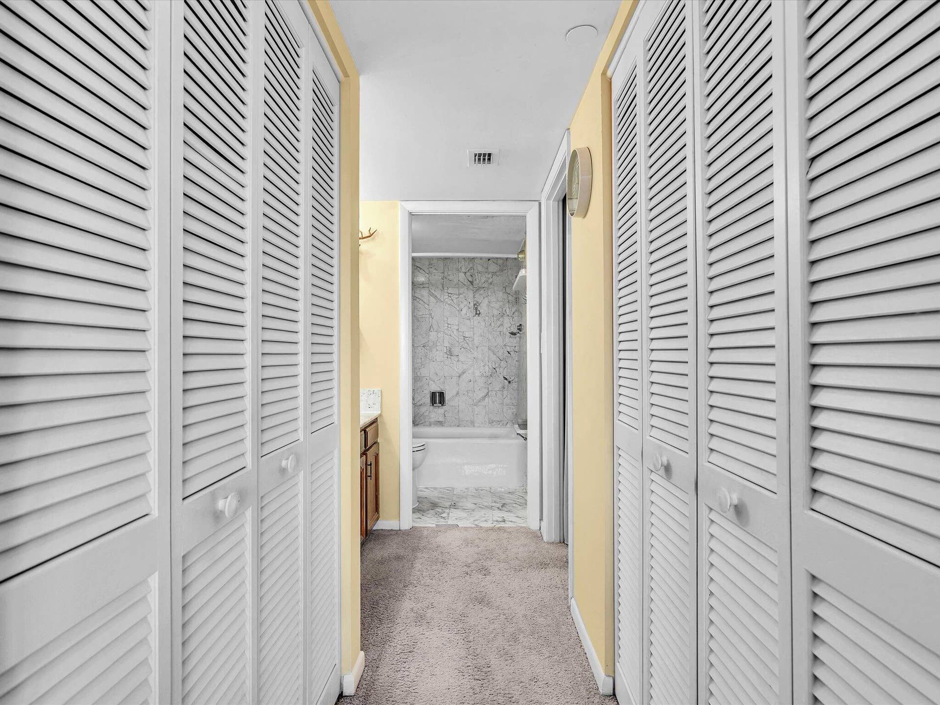 3200 Port Royale Drive N, #910, Fort Lauderdale, FL 33308 32-FPP00396