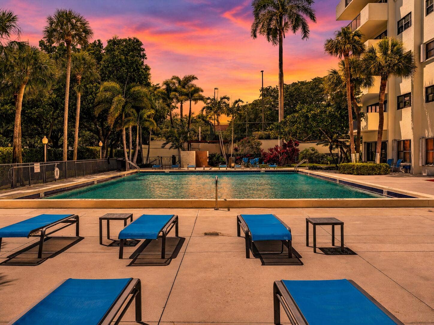 3200 Port Royale Drive N, #910, Fort Lauderdale, FL 33308 port royale sunrise picture pool