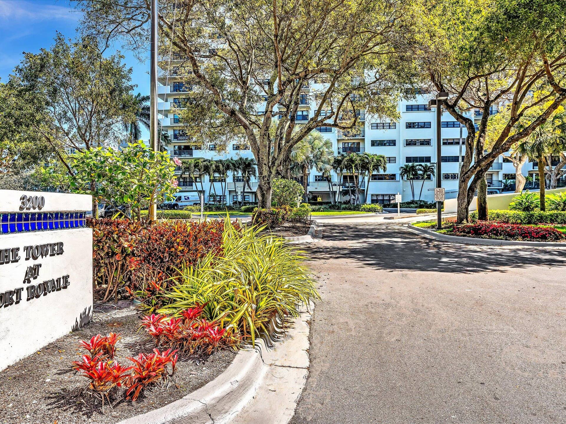 3200 Port Royale Drive N, #910, Fort Lauderdale, FL 33308 60-DSC00116