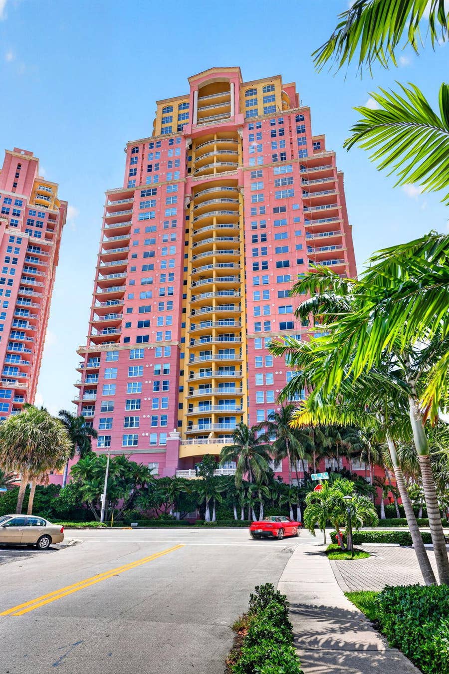 Property photo for 2100 N Ocean Boulevard, #8b, Fort Lauderdale, FL