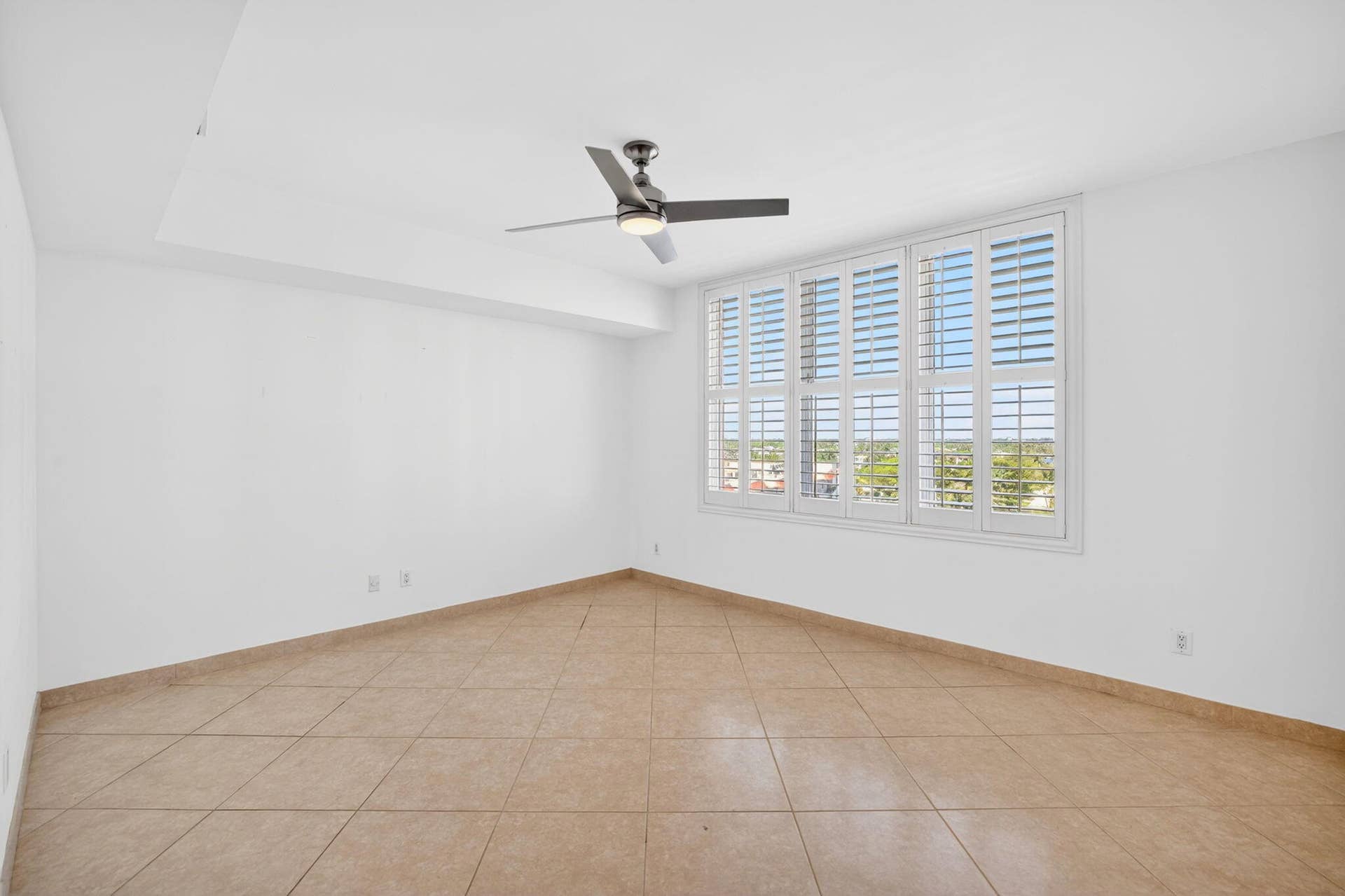 32-web-or-mls-699A4672