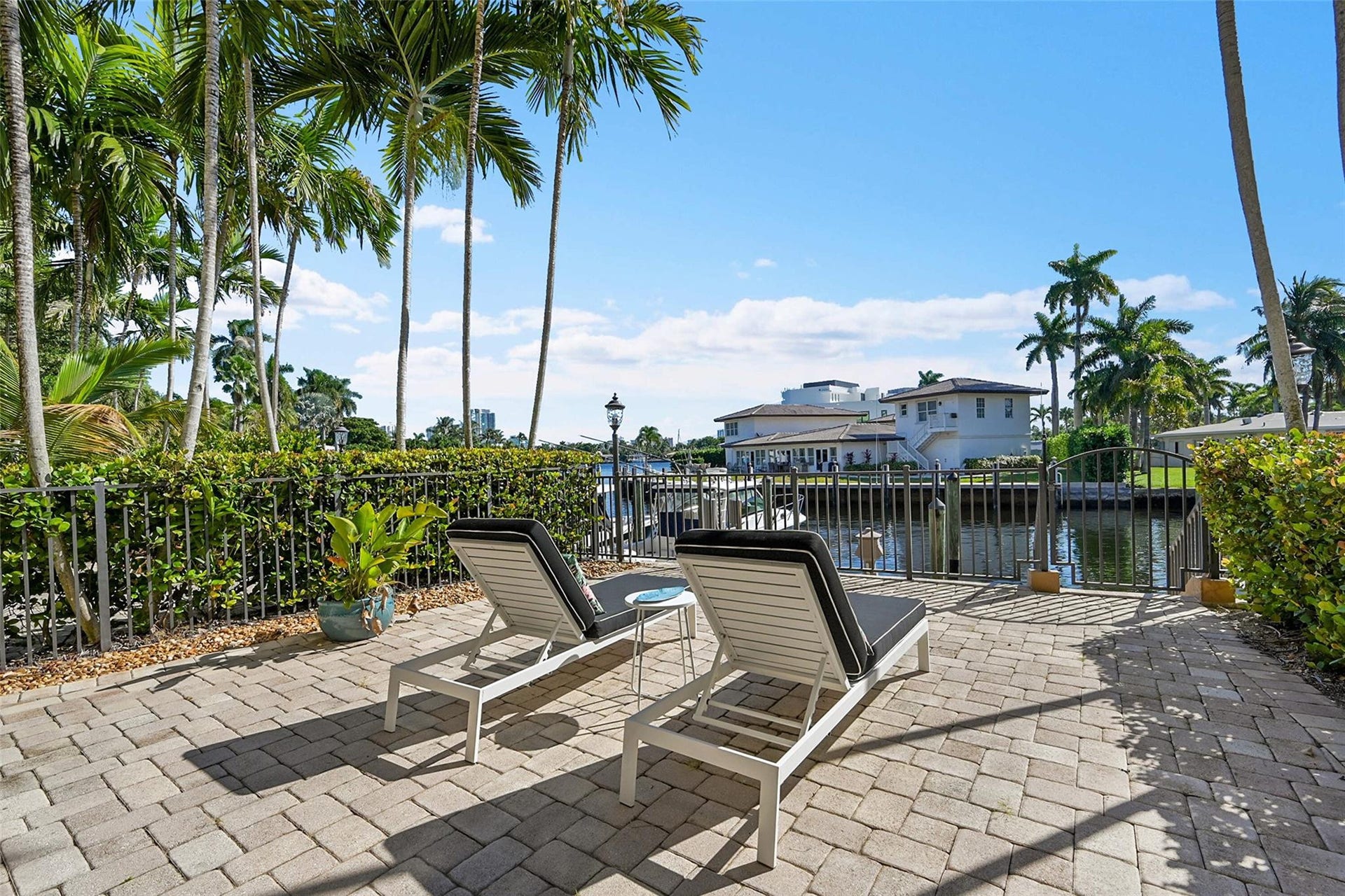 2254 SE 7th Street, Pompano Beach, FL 33062 Photo 40