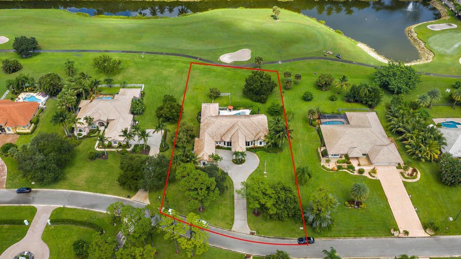 Property photo for 8905 Marlamoor Lane, West Palm Beach, FL