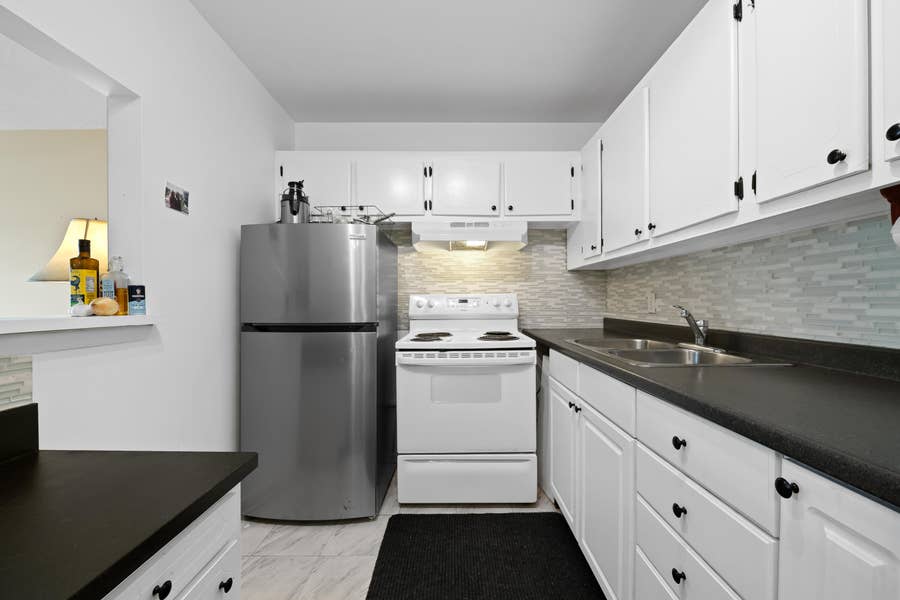 Property photo for 170 Canterbury H, West Palm Beach, FL