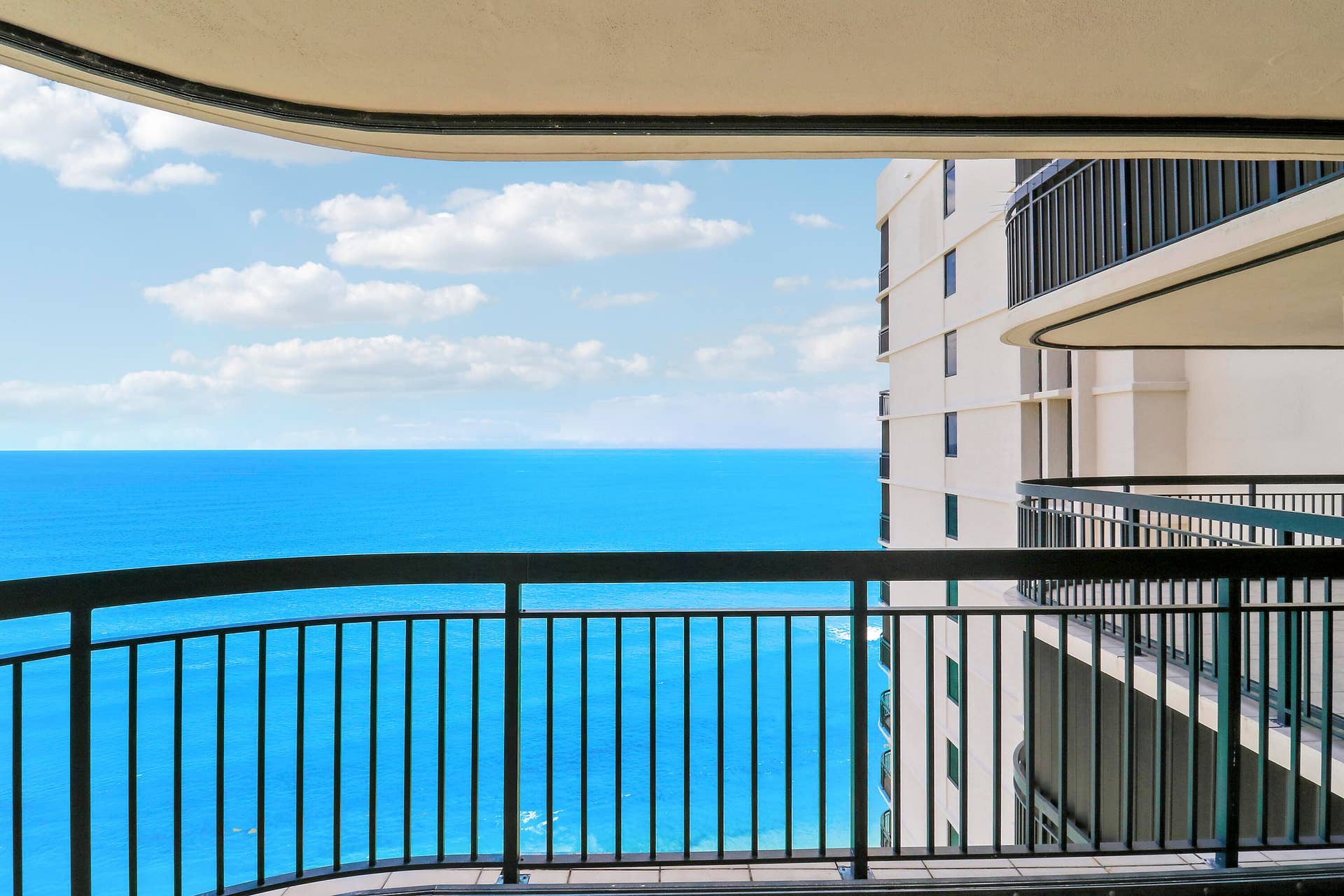 5380 N Ocean Drive, #22j, Riviera Beach, Singer Island, FL 33404 20250917182514576031000000-o