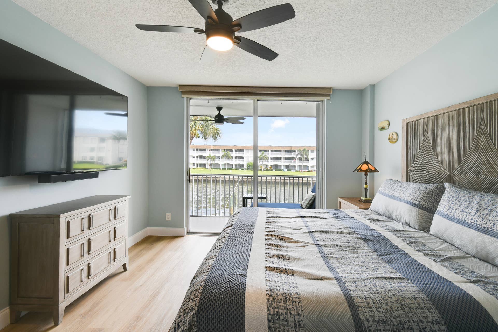 100 Paradise Harbour Boulevard, #211, North Palm Beach, FL 33408 DSC_8401