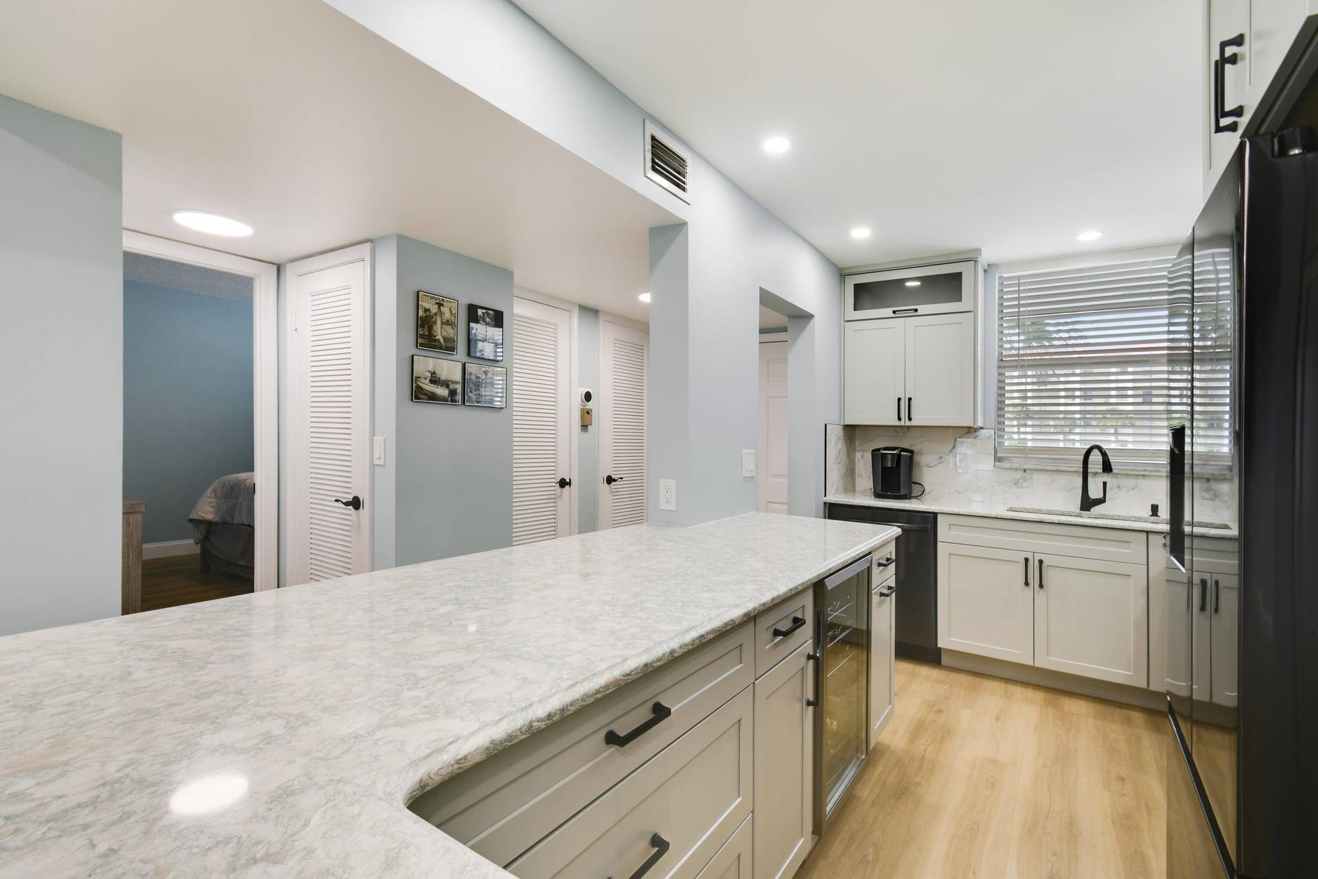 100 Paradise Harbour Boulevard, #211, North Palm Beach, FL 33408 DSC_8344
