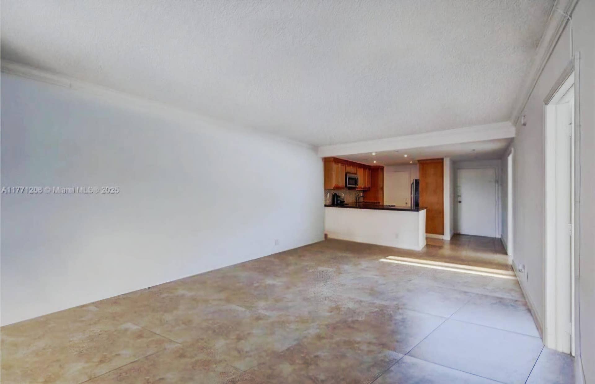 200 S Birch Road, #208, Fort Lauderdale, FL 33316 Screenshot_20260415_195820_Chrome