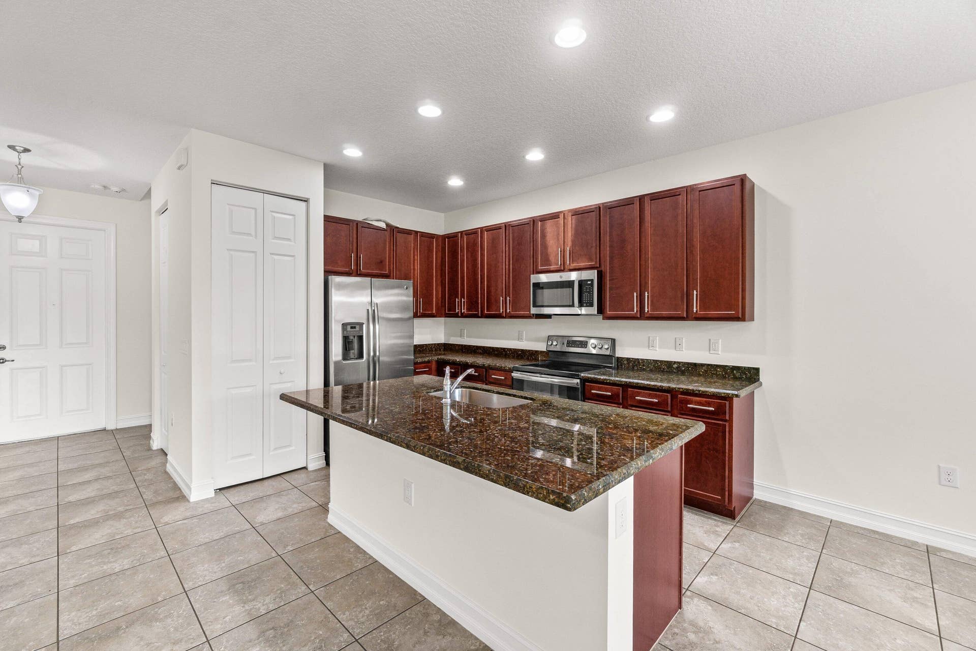 14018 Gold Tigereye Trail, Delray Beach, FL 33446 Chef's Kitchen