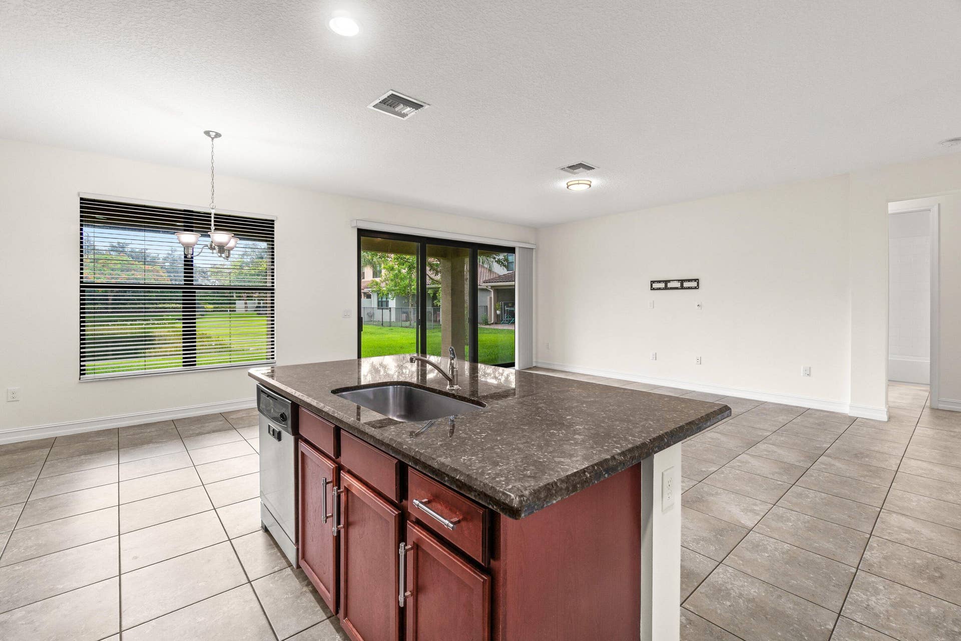 14018 Gold Tigereye Trail, Delray Beach, FL 33446 Chef's Kitchen