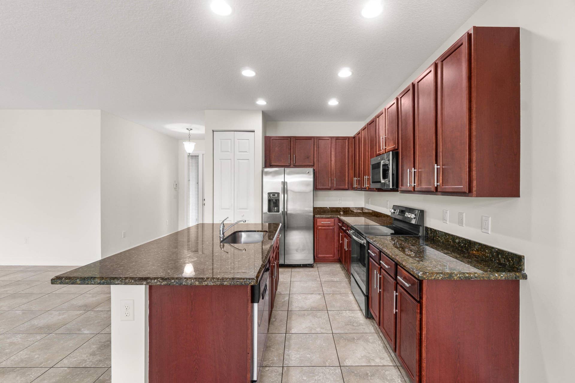 14018 Gold Tigereye Trail, Delray Beach, FL 33446 Chef's Kitchen
