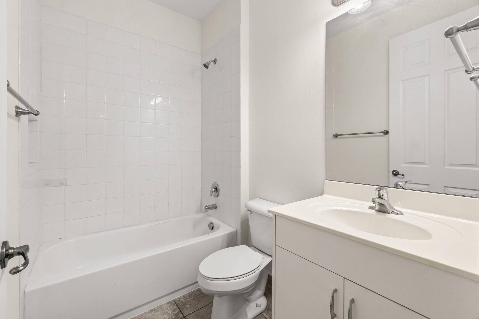 14018 Gold Tigereye Trail, Delray Beach, FL 33446 bathroom