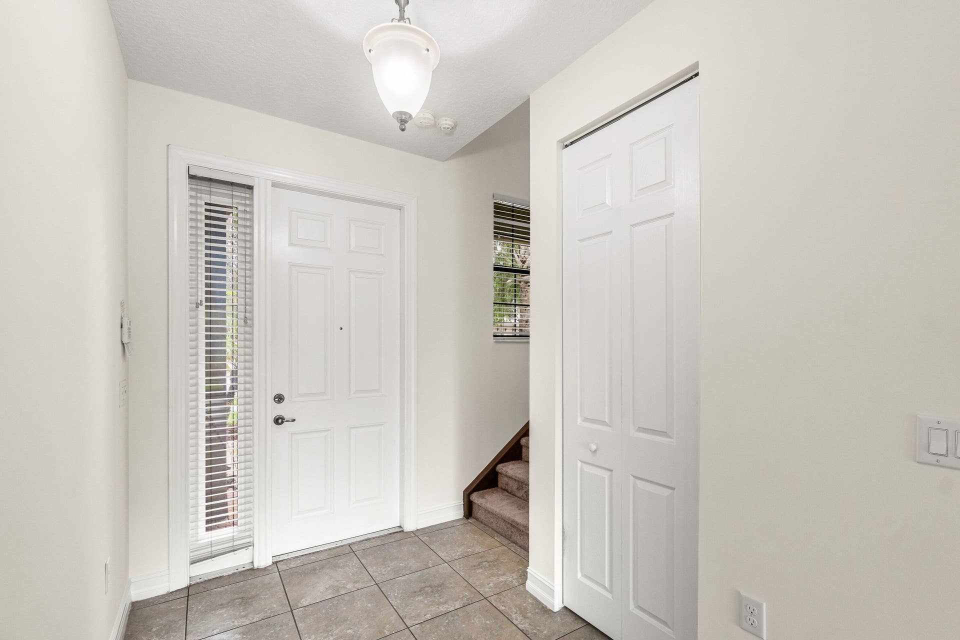 14018 Gold Tigereye Trail, Delray Beach, FL 33446 foyer