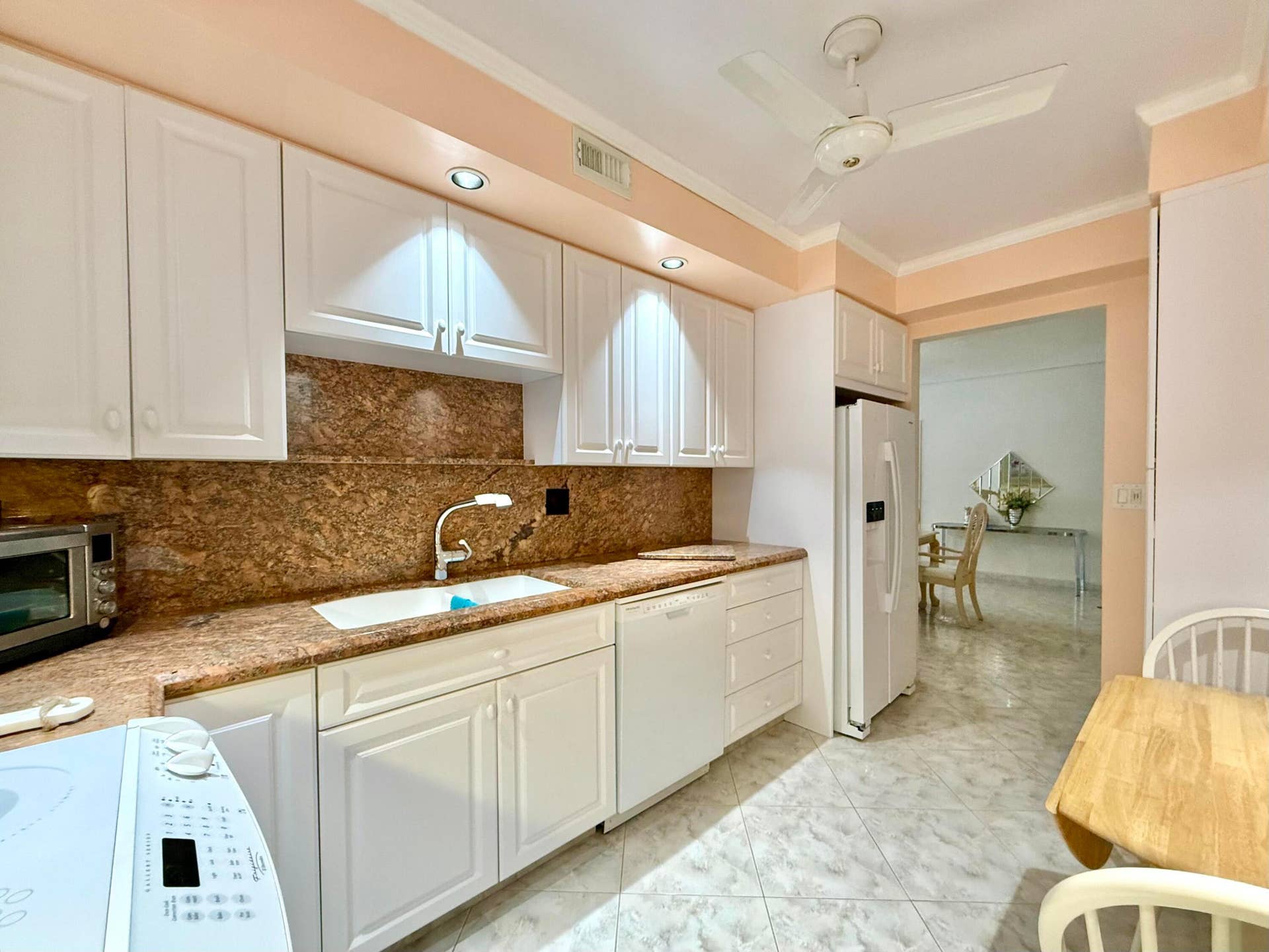 4250 Galt Ocean Drive, #14t, Fort Lauderdale, Fort Lauderdale, FL 33308 IMG_8418