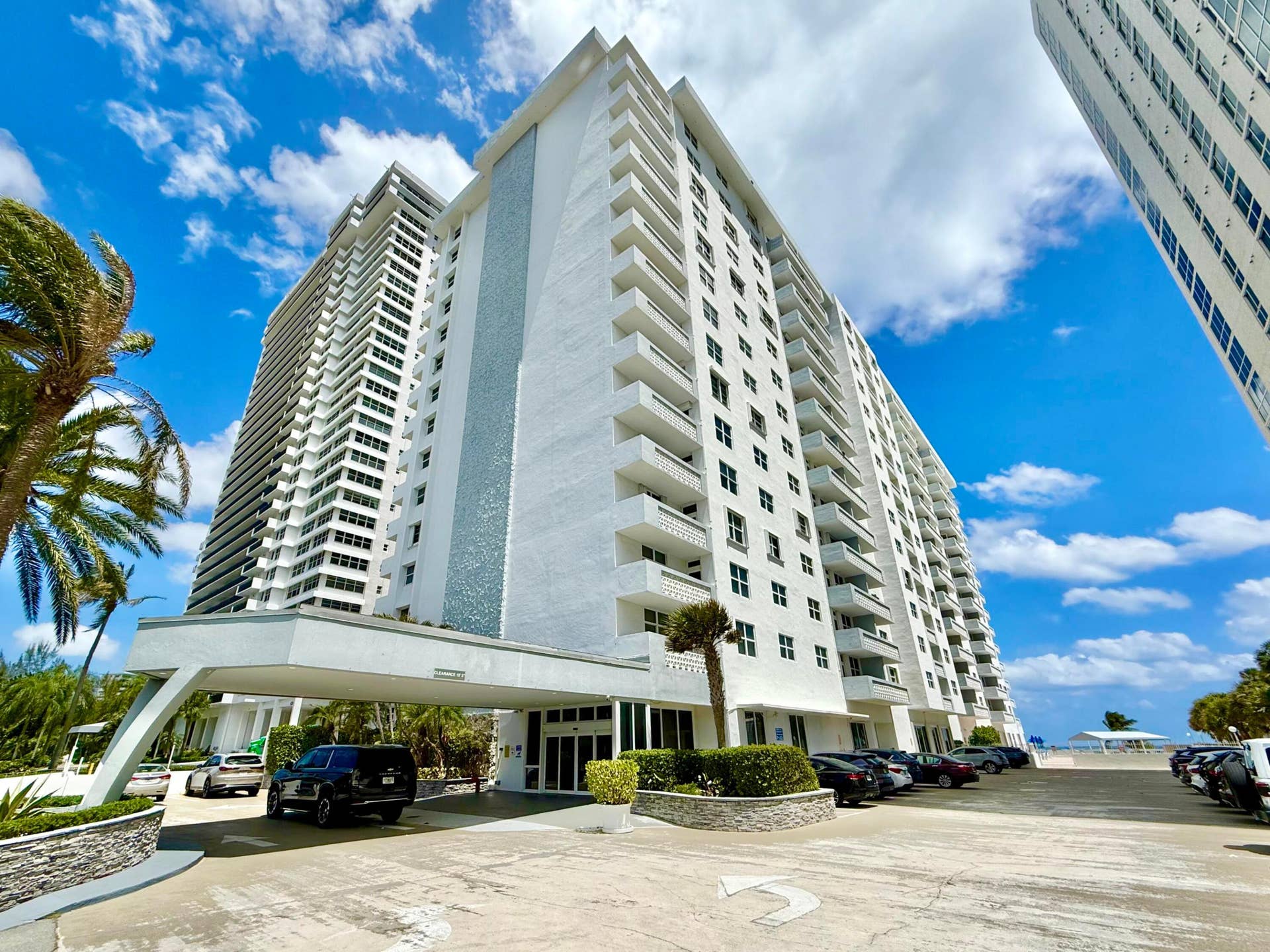 4250 Galt Ocean Drive, #14t, Fort Lauderdale, Fort Lauderdale, FL 33308 IMG_7073