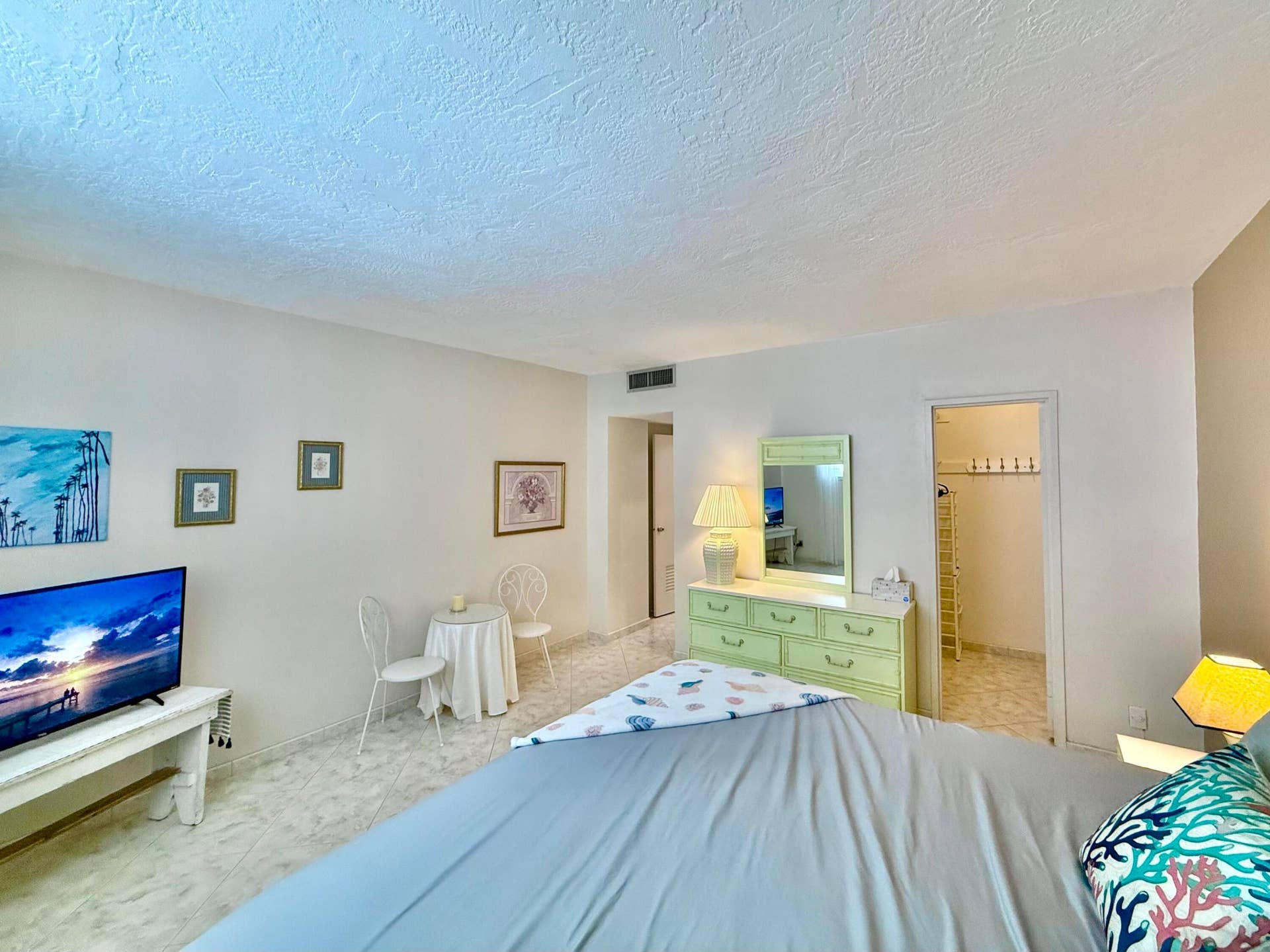4250 Galt Ocean Drive, #14t, Fort Lauderdale, Fort Lauderdale, FL 33308 IMG_8456