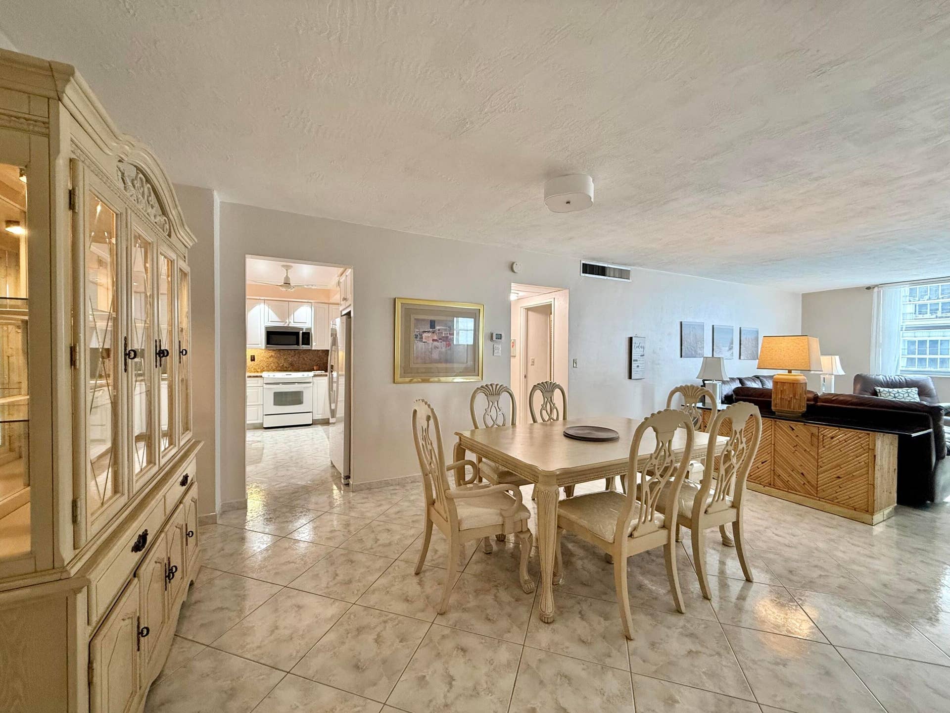 4250 Galt Ocean Drive, #14t, Fort Lauderdale, Fort Lauderdale, FL 33308 IMG_8411
