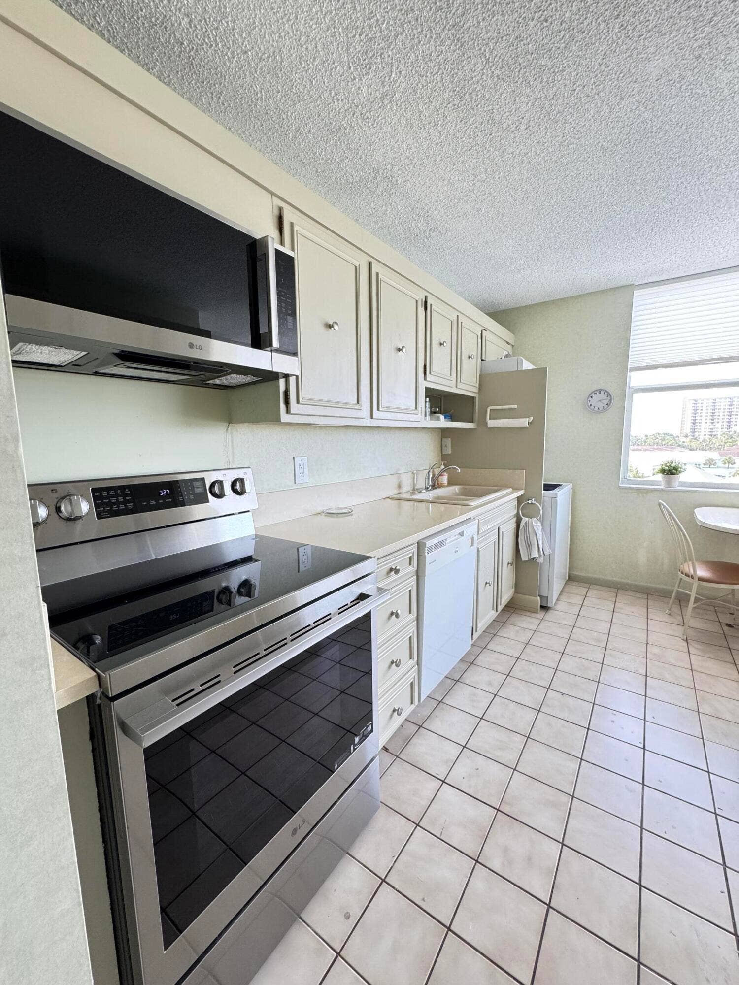 5200 N Ocean Boulevard, #506, Lauderdale By The Sea, FL 33308 IMG_7888