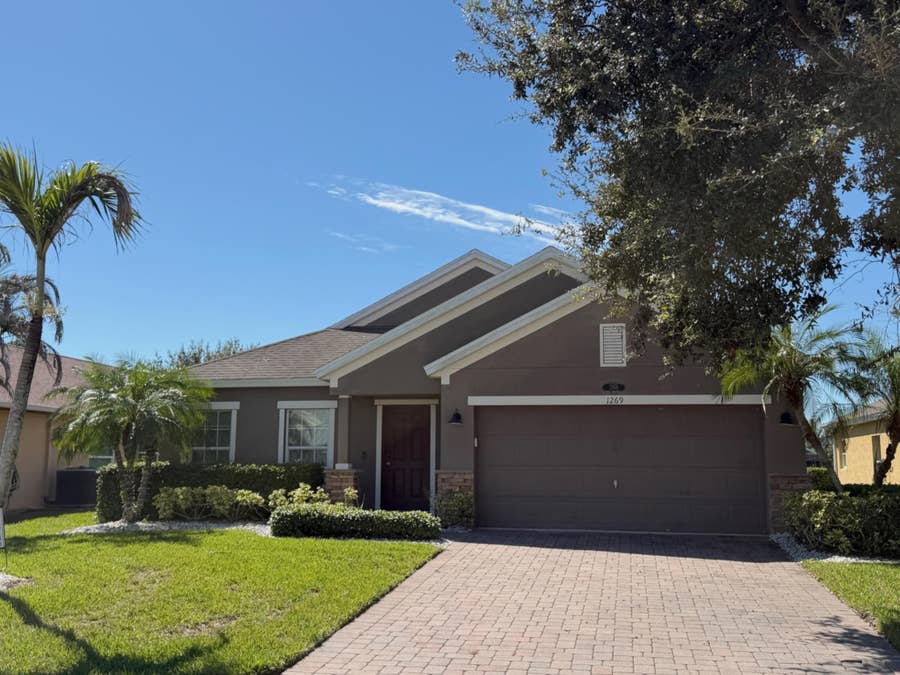Property photo for 1269 SW Lexington Manor SW, Vero Beach, FL