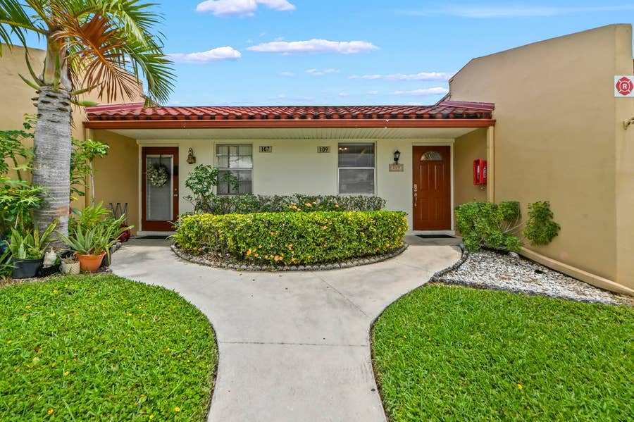 Property photo for 109 Lake Barbara Drive, West Palm Beach, FL