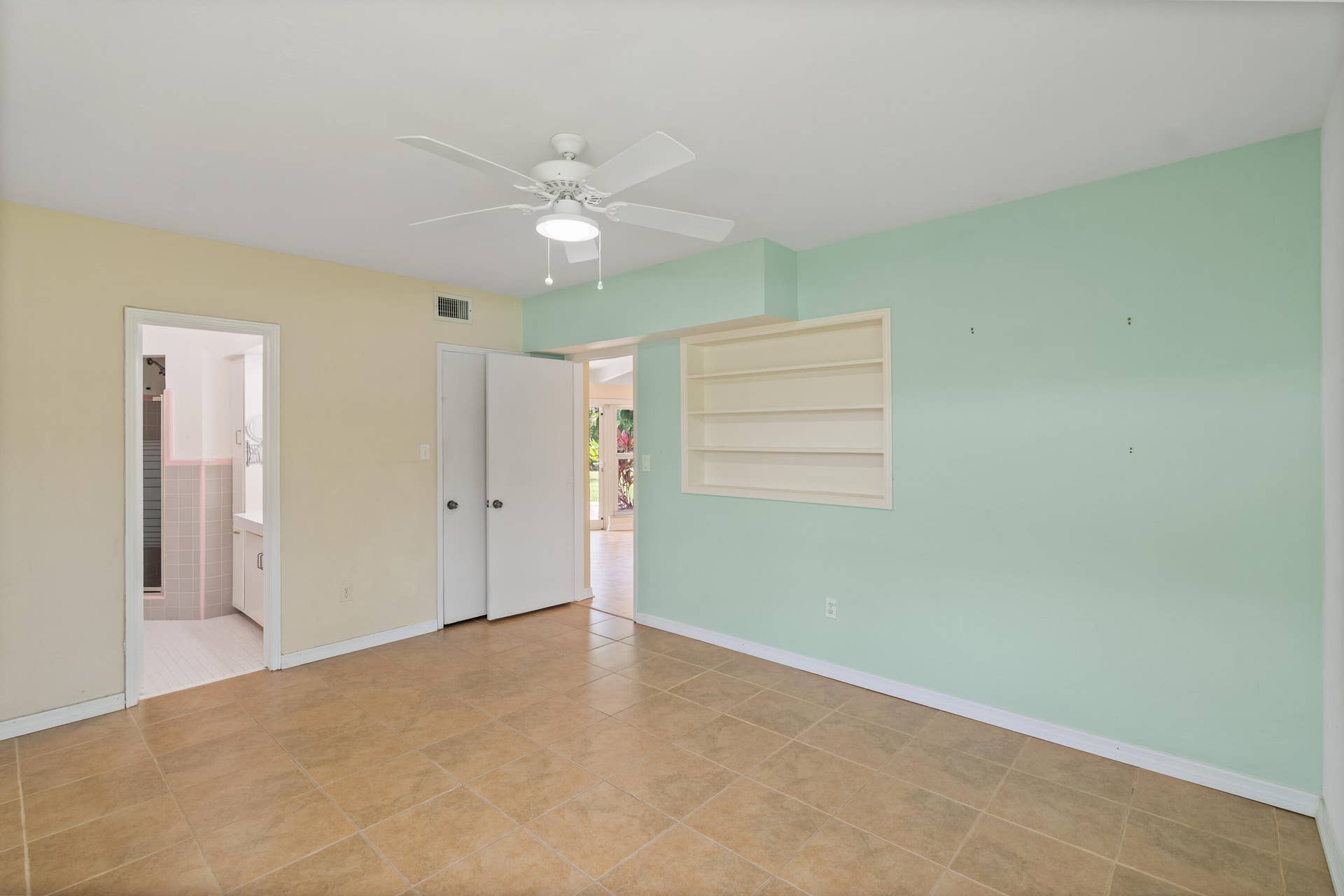 1705 NE 26th Avenue, Fort Lauderdale, FL 33305 DSC06330