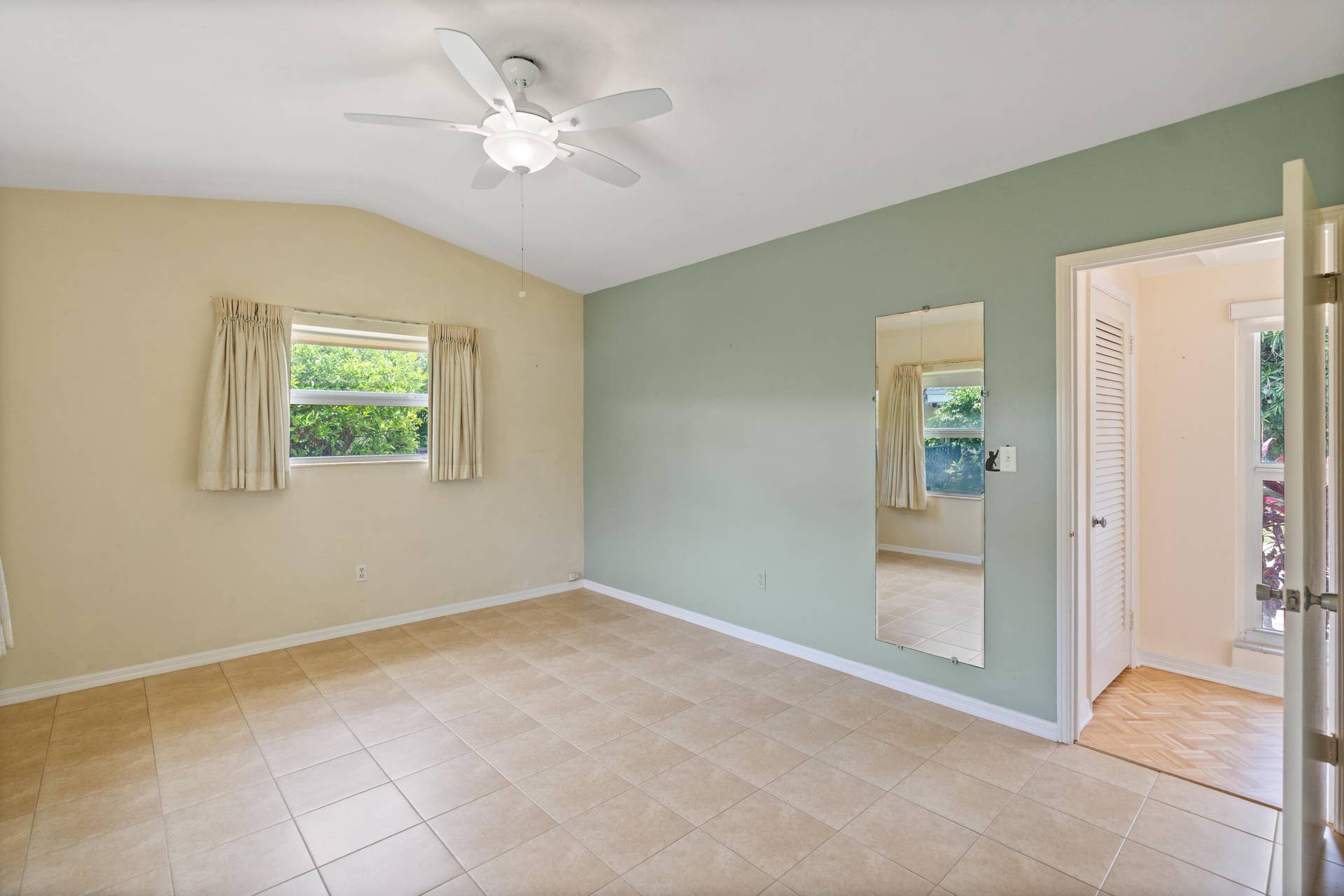1705 NE 26th Avenue, Fort Lauderdale, FL 33305 DSC06315