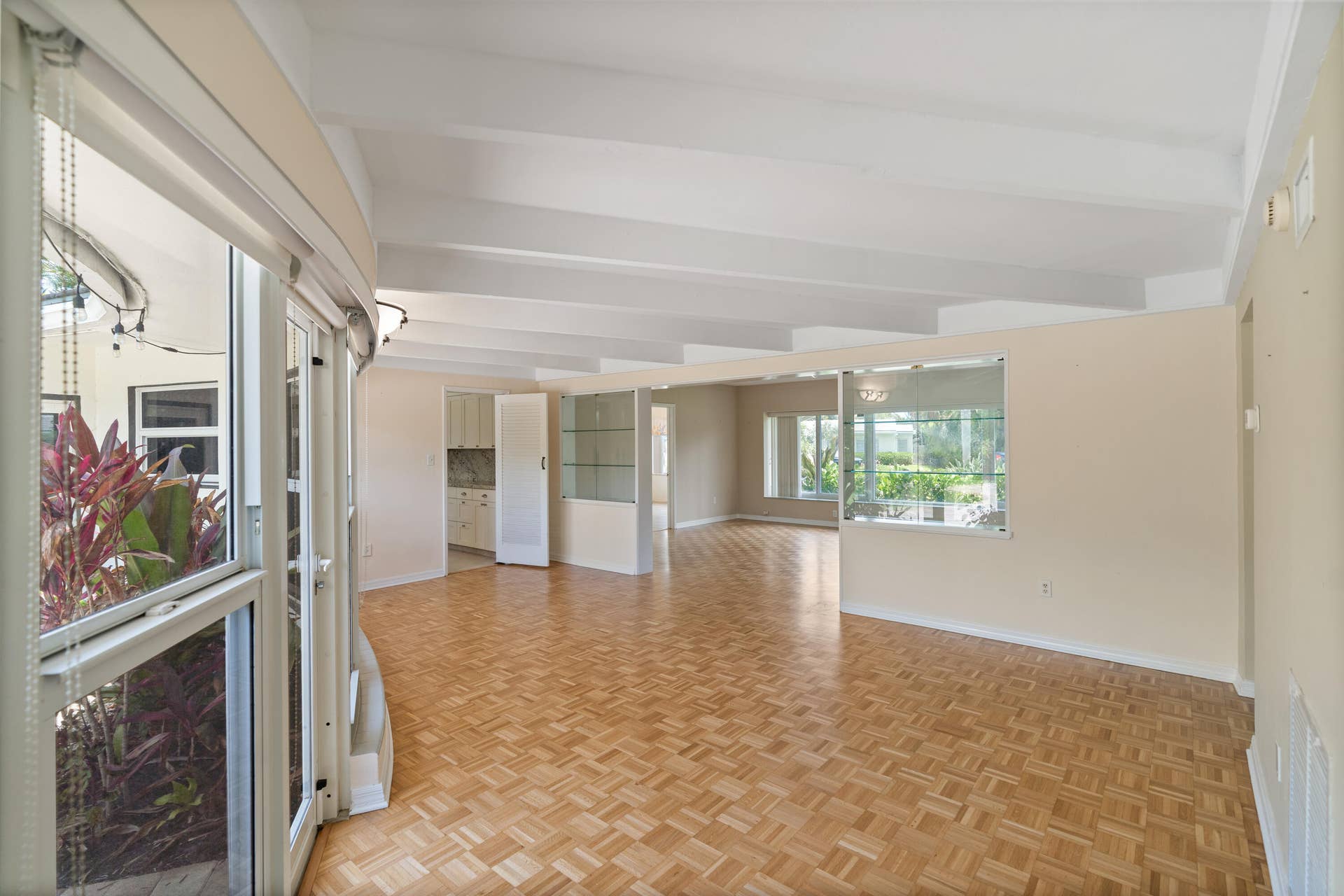 1705 NE 26th Avenue, Fort Lauderdale, FL 33305 DSC06300