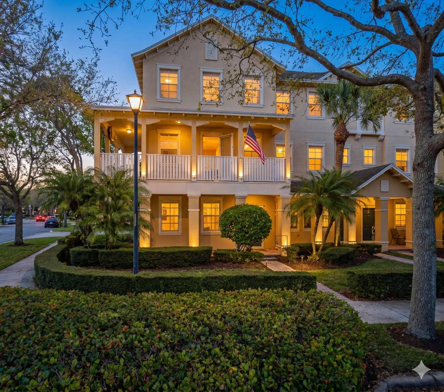 Property photo for 103 E Thatch Palm Circle, Jupiter, FL