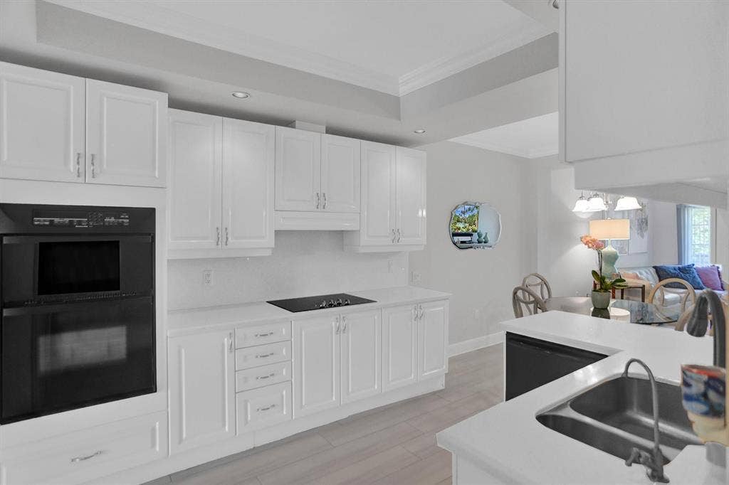 1228 Hillsboro, #204, Hillsboro Beach, FL 33062 KITCHEN