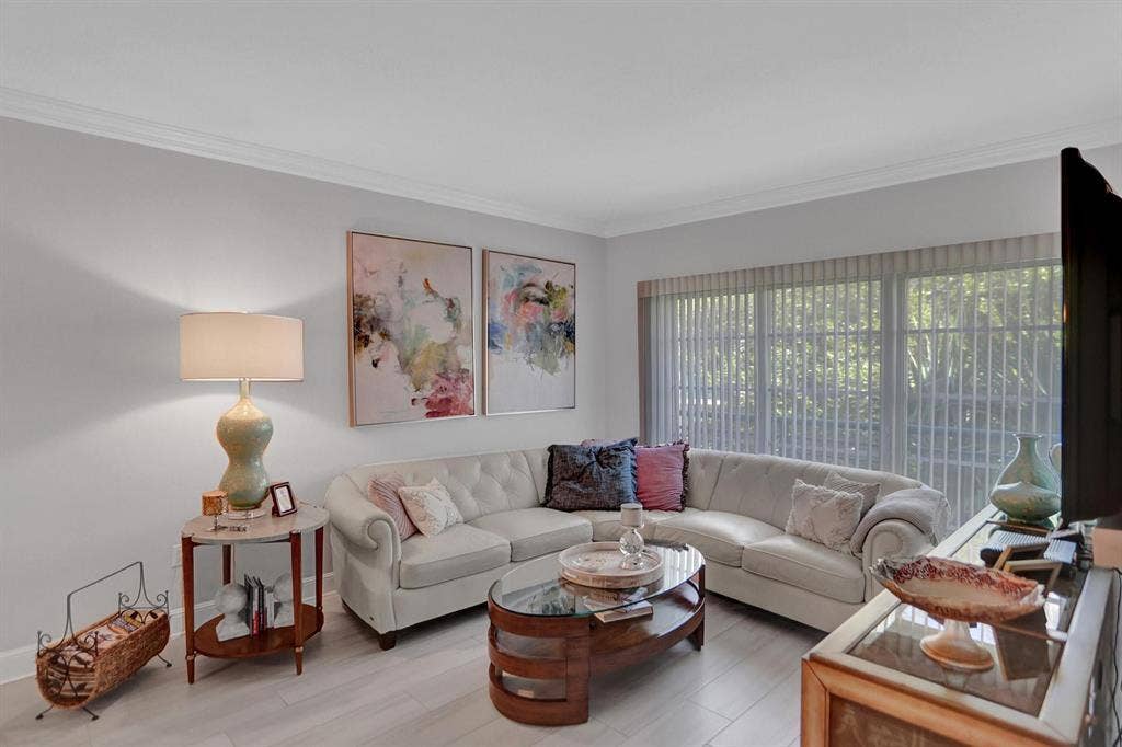 1228 Hillsboro, #204, Hillsboro Beach, FL 33062 DEN/THIRD ROOM