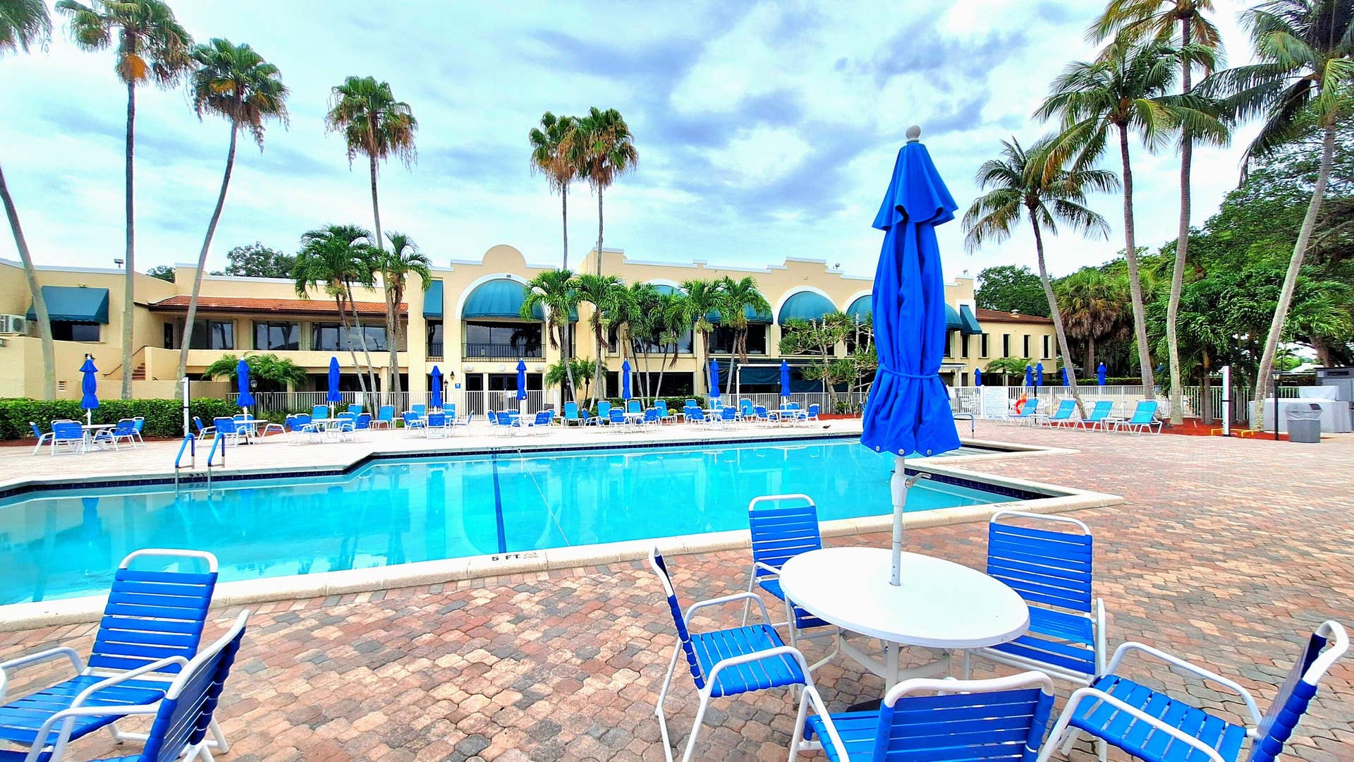 pool
