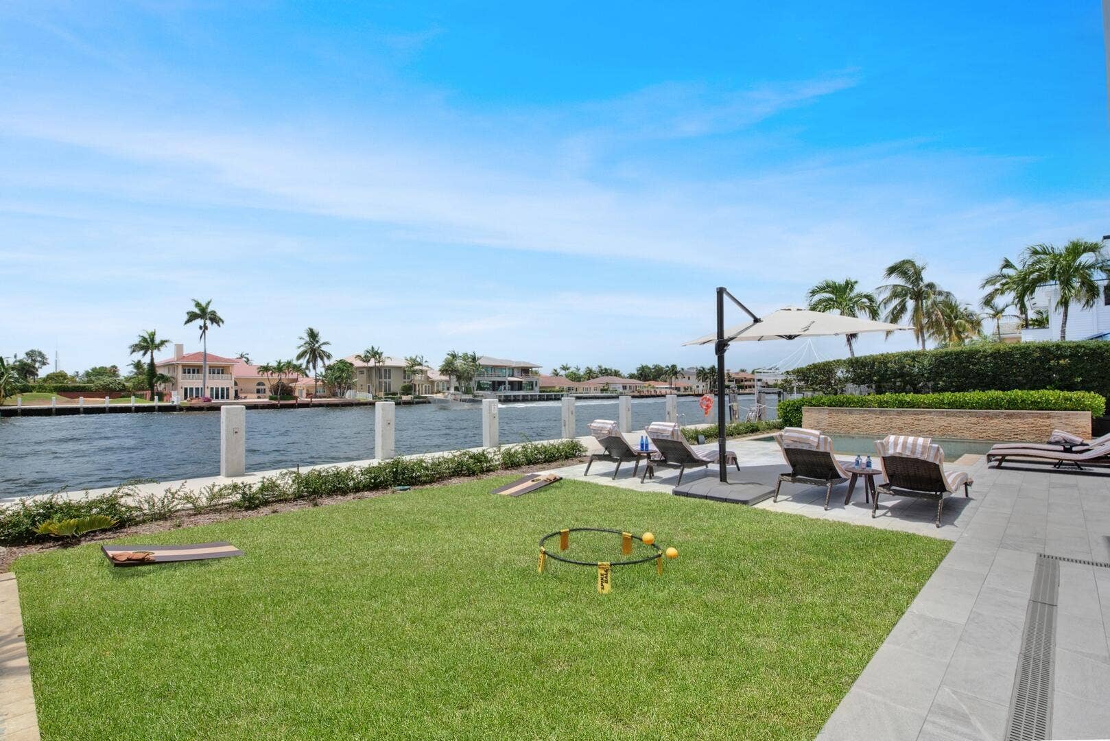 4555 W Tradewinds Avenue, Lauderdale By The Sea, FL 33308 Water View