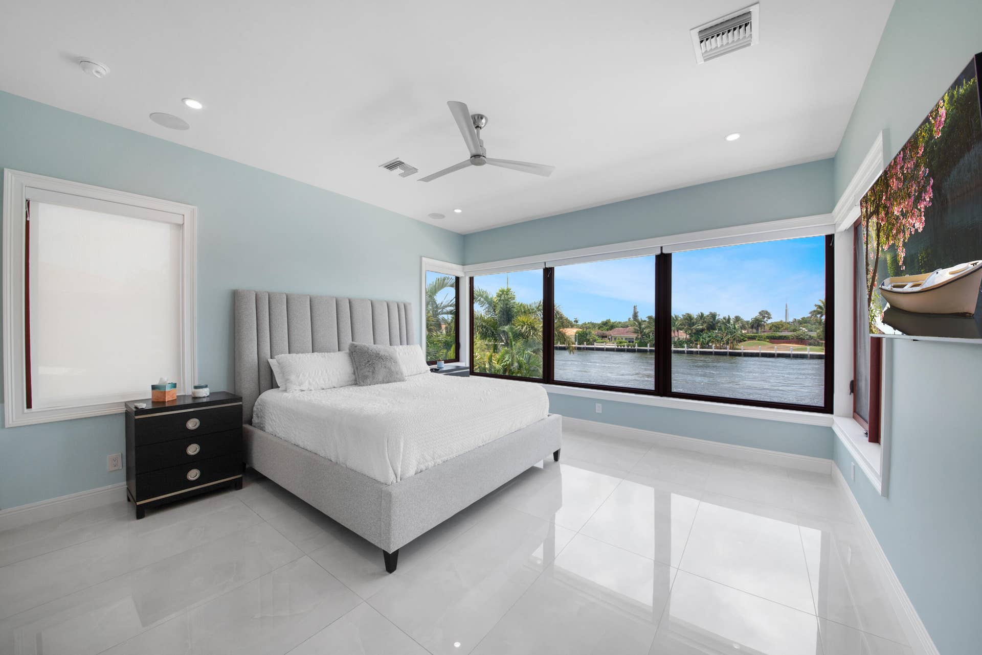 4555 W Tradewinds Avenue, Lauderdale By The Sea, FL 33308 Primary Suite