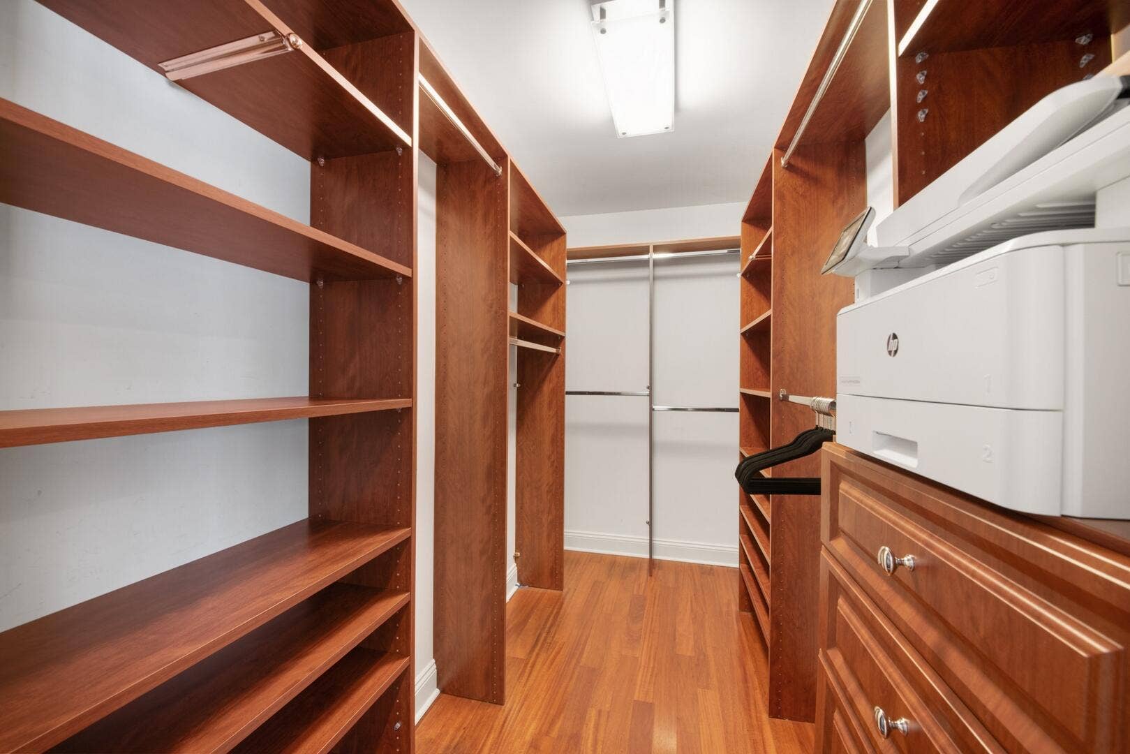 4555 W Tradewinds Avenue, Lauderdale By The Sea, FL 33308 Walk-in Closet