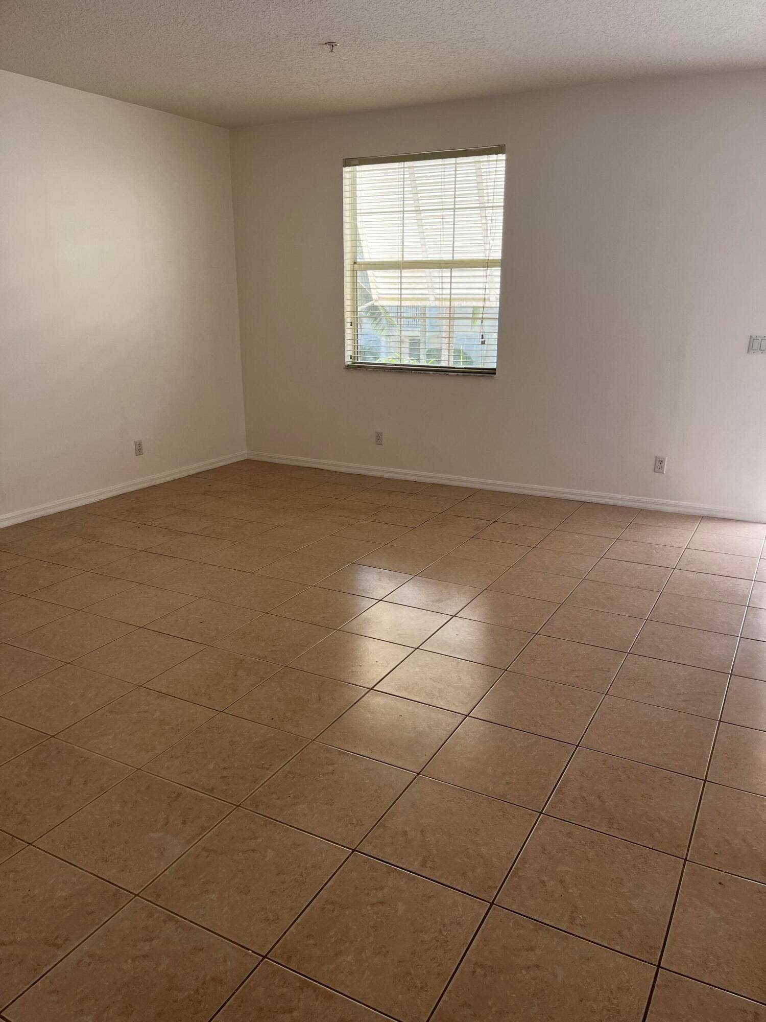 1554 Limetree Bay Avenue, Jupiter, FL 33458 IMG_7628