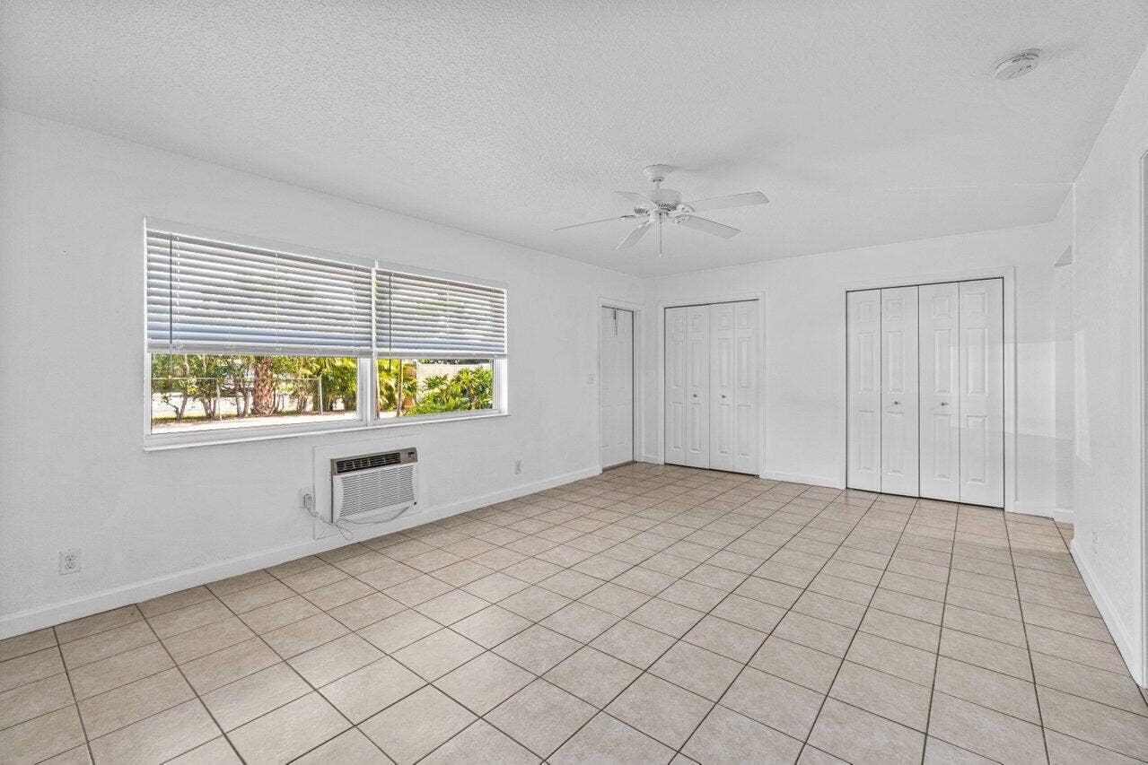 751 Hummingbird Way, #1, North Palm Beach, North Palm Beach, FL 33408 014-751HummingbirdWay-Unit1-NorthPalmBea