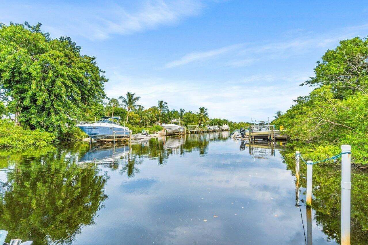 751 Hummingbird Way, #1, North Palm Beach, North Palm Beach, FL 33408 020-751HummingbirdWay-NorthPalmBeach-FL-