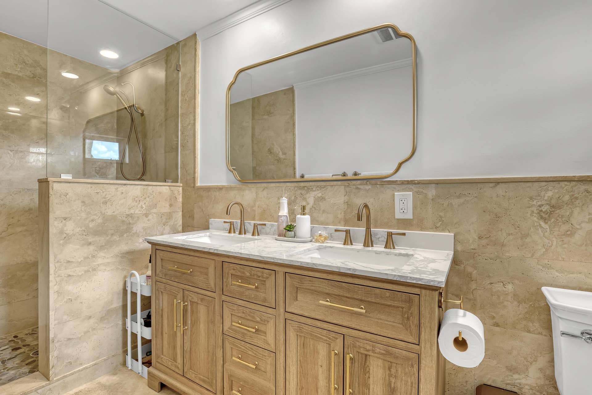 561 Anchorage (25)
