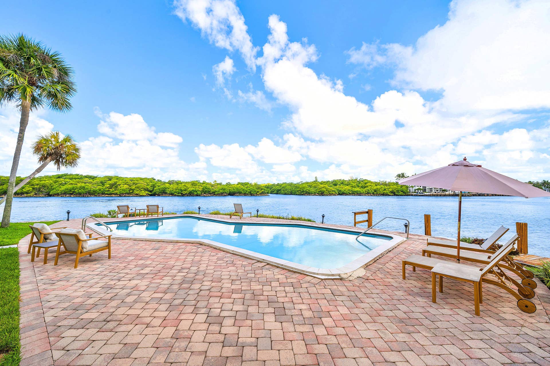 1005 Bel Air Drive, #5, Highland Beach, FL 33487 30 - Community Pool