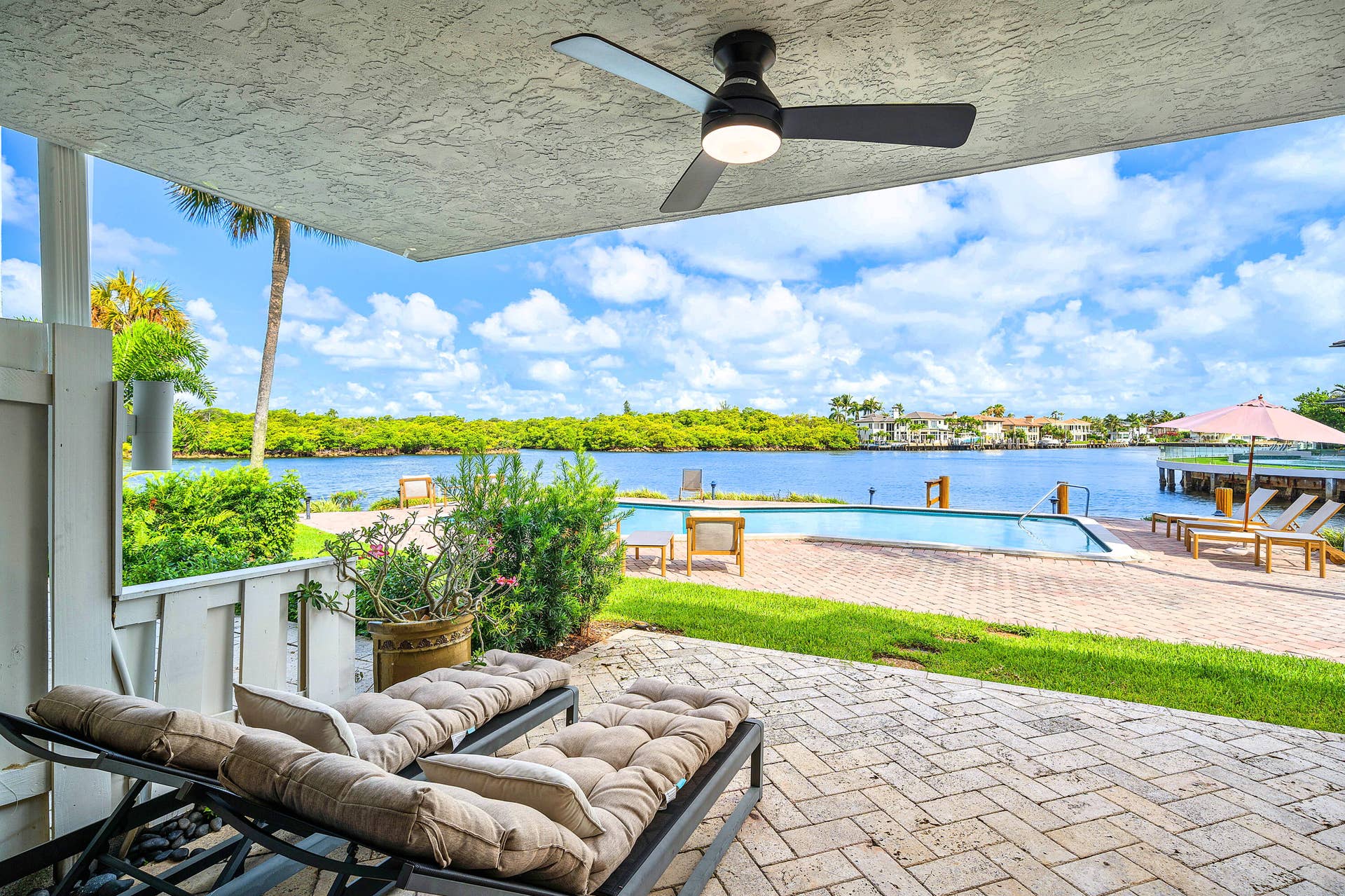 1005 Bel Air Drive, #5, Highland Beach, FL 33487 28 - Covered Patio
