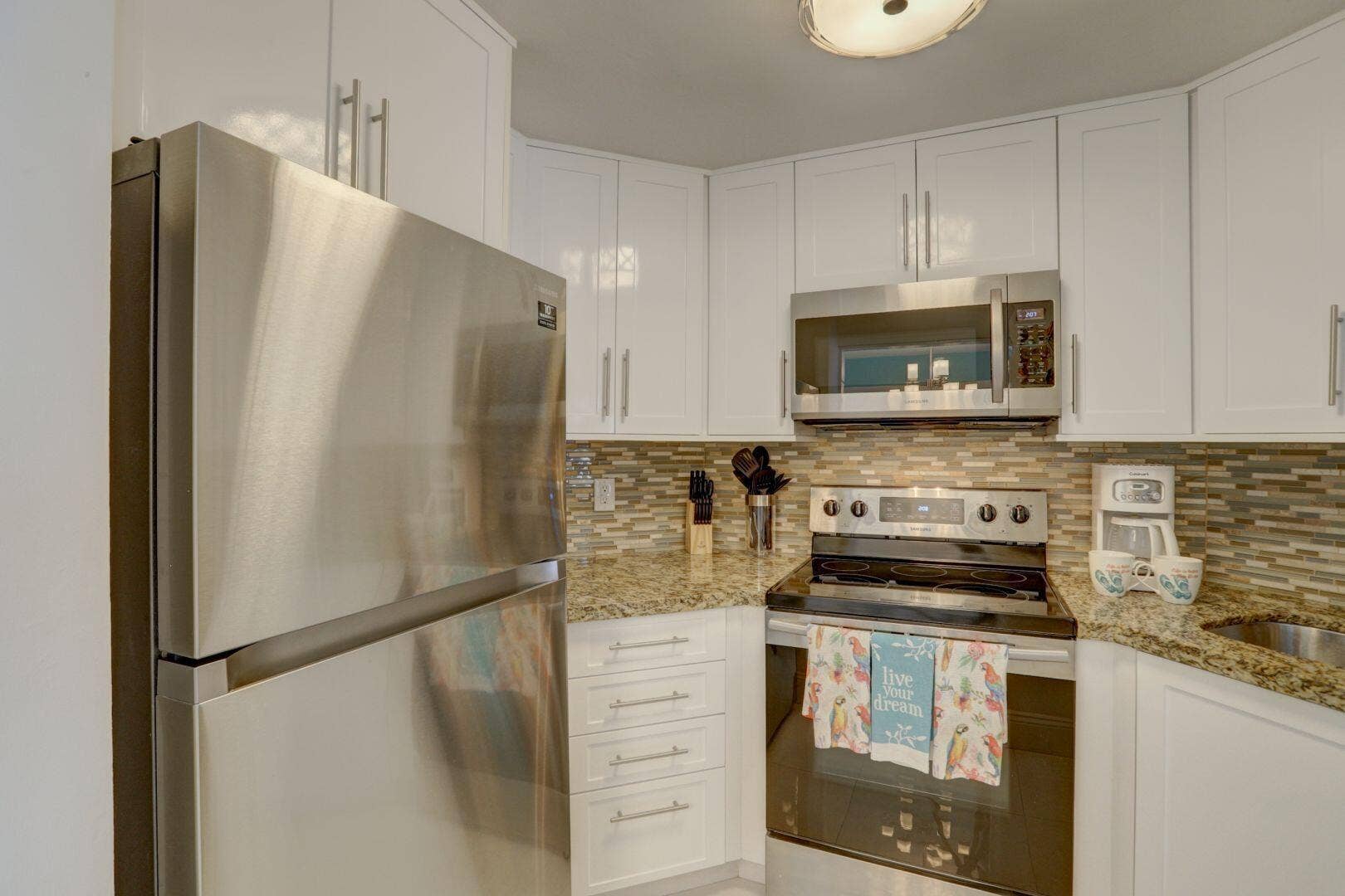 4040 Galt Ocean Drive, #604, Fort Lauderdale, FL 33308 Kitchen2