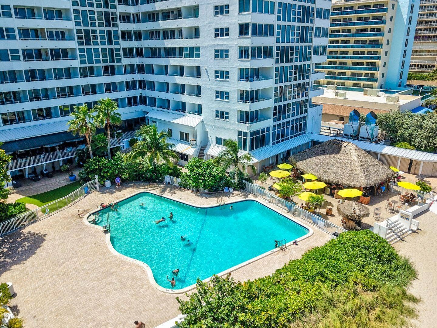 4040 Galt Ocean Drive, #604, Fort Lauderdale, FL 33308 Pool view