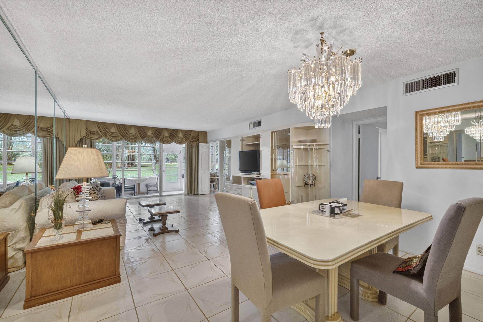 3000 S Course Drive, #103, Pompano Beach, FL 33069 2-web-or-mls-8I8A2043