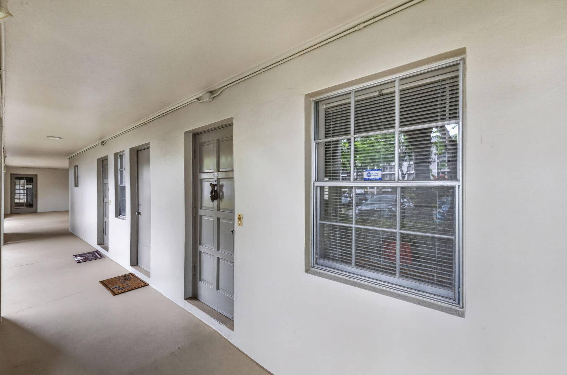 3000 S Course Drive, #103, Pompano Beach, FL 33069 32-web-or-mls-8I8A2202